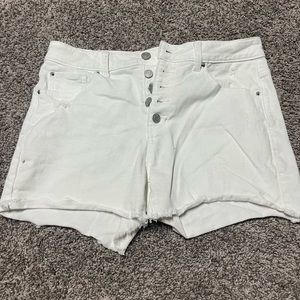 Time and Tru high rise size 12 shorts